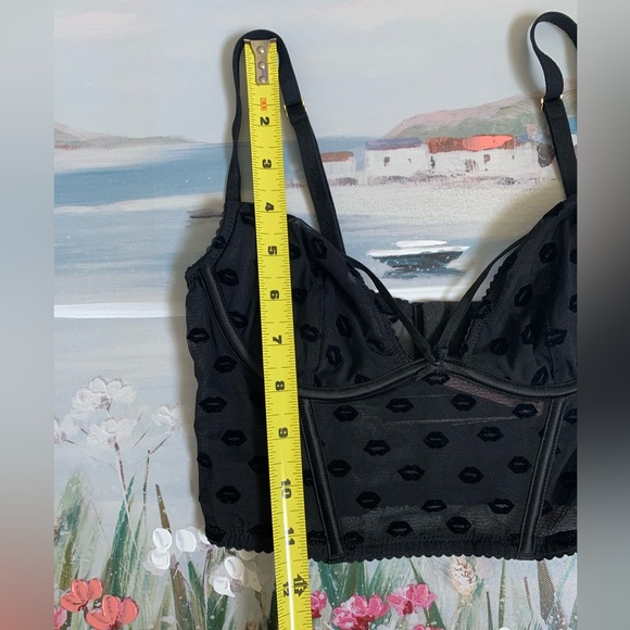 Victoria’s Secret Very Sexy Sheer Black Dainty Lace Corset Bra 32B💋💗🖤 - Picture 14 of 15
